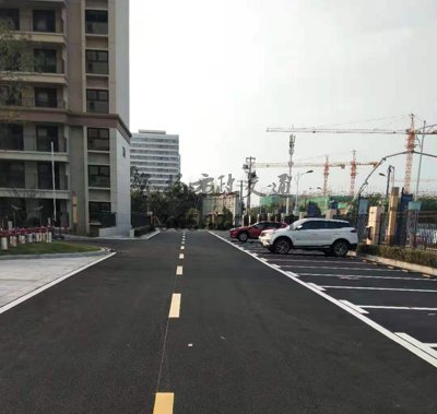 小區(qū)停車位劃線,小區(qū)停車位劃線多少錢一米？