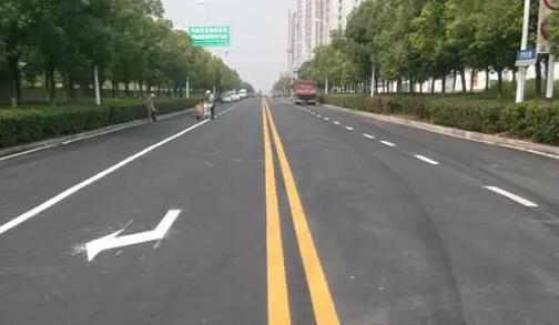道路劃線的標準尺寸，道路劃線的寬度是多少？