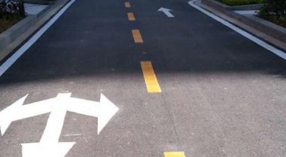 蘇州小區(qū)道路劃線施工方案  小區(qū)道路劃線施工方案怎么寫？