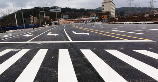 蘇州道路劃線分析，一條路最多有幾條實(shí)線