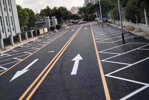 道路劃線設(shè)計，為安全出行保駕護航