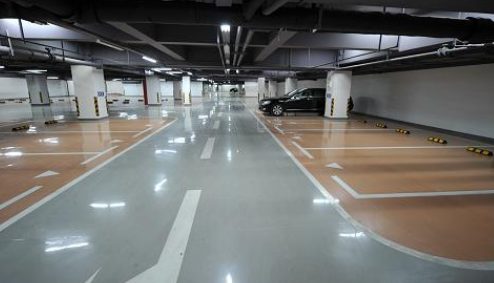酒店設(shè)計規(guī)范及標(biāo)準(zhǔn)停車位劃線配比？