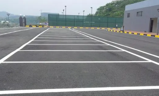定制化解決方案，蘇州廠區(qū)道路標線的首選