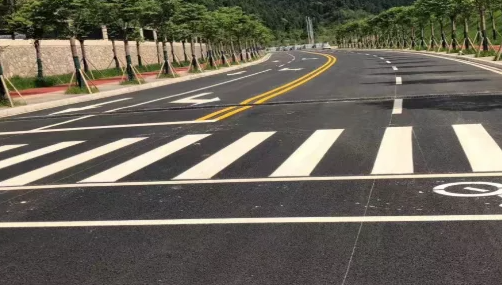 蘇州廠區(qū)停車場車位劃線哪家好？專業(yè)團隊為您定制方案